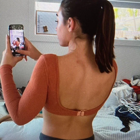 Rust Ribbed Women's Top - Picture 3 of 3